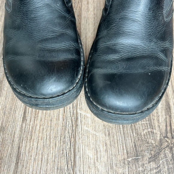 Dr. Martens Orson Black Leather Slip On Shoes | 10 - Picture 2 of 14